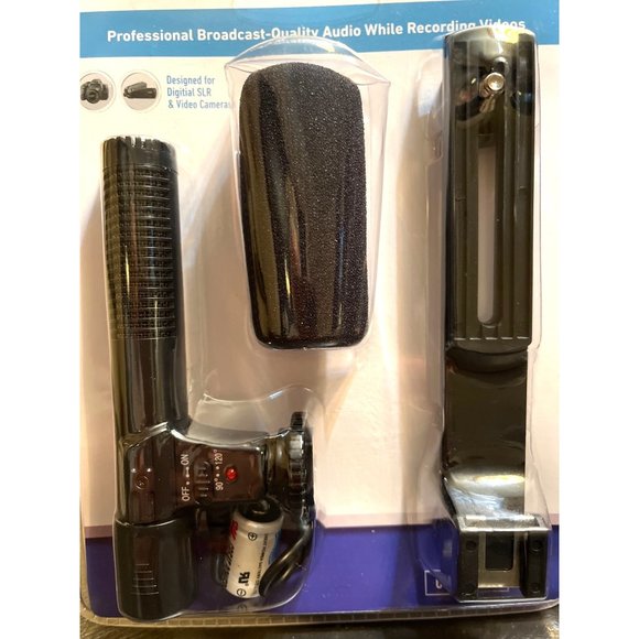 Ultimaxx Universal Mini Condenser Shotgun Microphone for Digital Cameras - Picture 2 of 3
